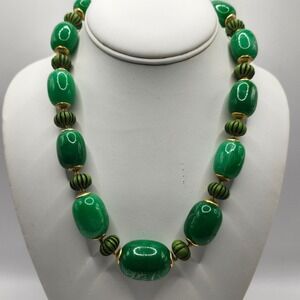 Vintage Green Acrylic Bead Necklace Gold Tone Spacer Ribbed Accents 20 In